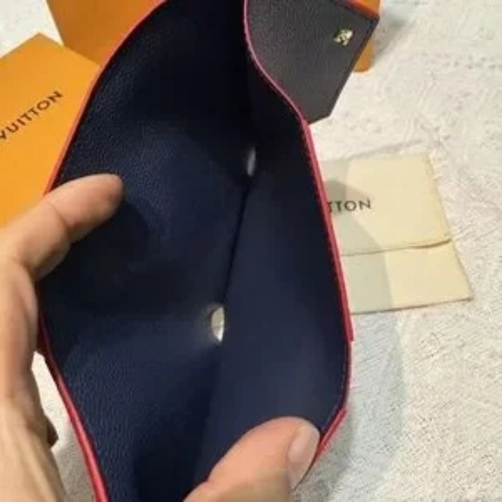 Louis Vuitton Victorine Wallet - Picture 5 of 8